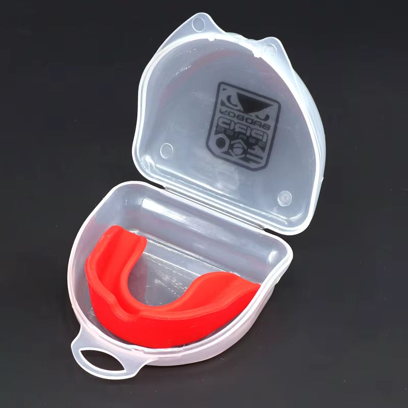 1 Pcs Tooth Guard Silicone Protector Night Mouth Tray for Bruxism Grinding Whitening Boxing Protection Free Shaping